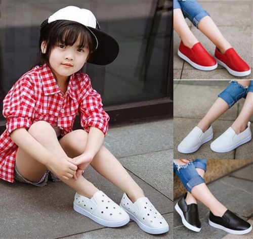 Baskets enfants en similicuir creux pour été - semelle plastique Ref 987547