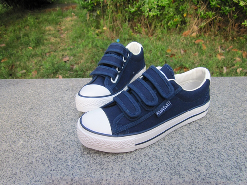 Baskets enfants en toile pour printemps - Ref 987612
