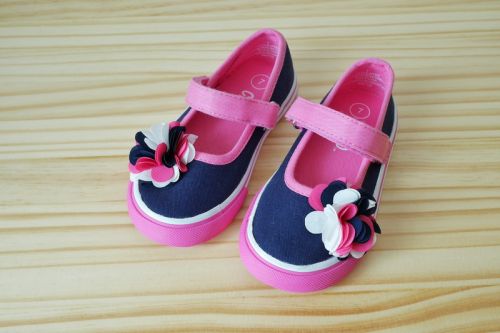 Baskets enfants en toile brodé pour printemps - semelle caoutchouc Ref 987778