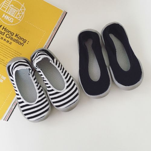 Baskets enfants en tissu pour printemps - semelle caoutchouc Ref 987925