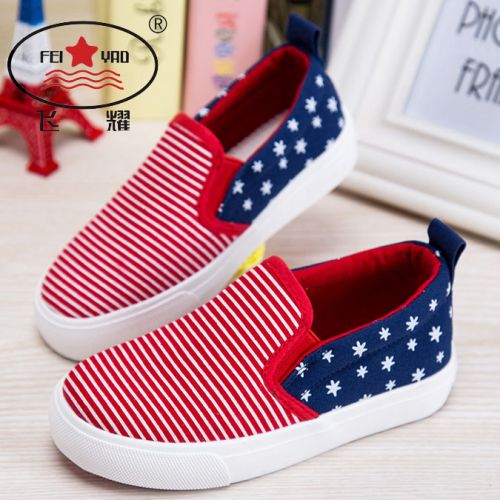 Baskets enfants en toile pour printemps - semelle caoutchouc Ref 988375