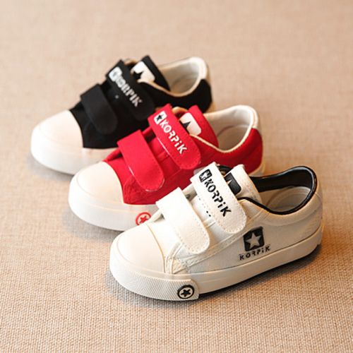 Baskets enfants en toile pour printemps - semelle caoutchouc Ref 988658