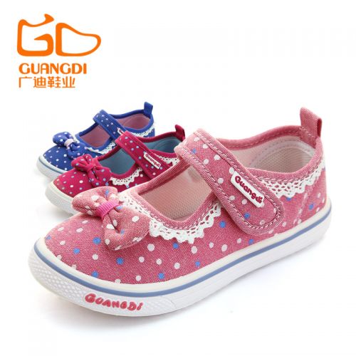 Baskets enfants pour printemps - semelle plastique Ref 988706