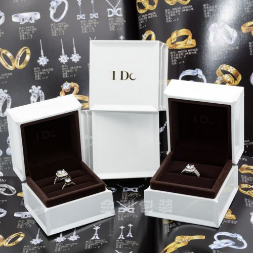 Boite à bijoux - Ref 3105614