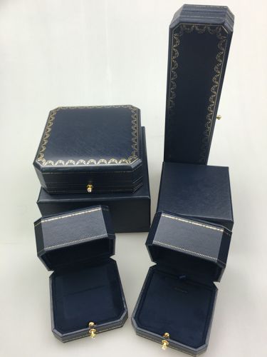Boite à bijoux - Ref 3105808
