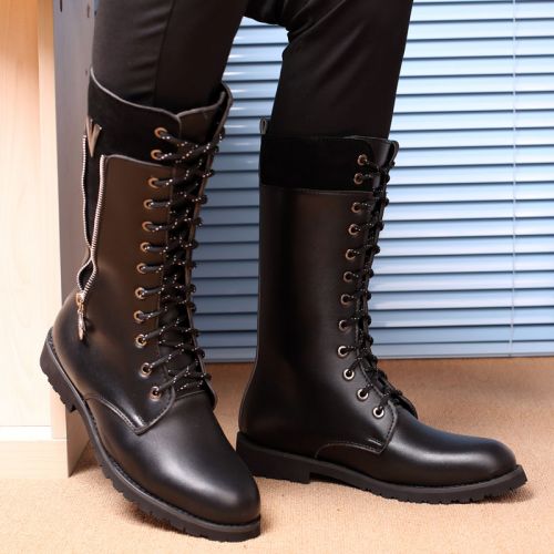 Boots - chaussures jeunesse, Mardi, tendance des jeunes Ref 935916