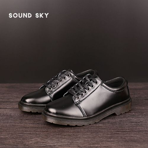 Boots - chaussures jeunesse, Mardi, tendance des jeunes Ref 936367