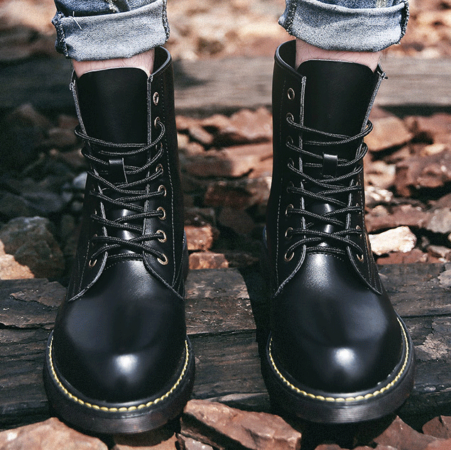 Boots - chaussures en plancher de cuir, En plus de de vache, ronde pour hiver - Angleterre - semelle caoutchouc - Ref 95