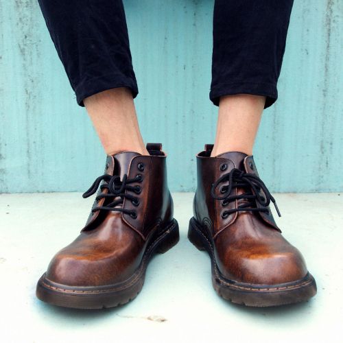 Boots - chaussures en plancher de cuir, En plus de de vache, JOHN PETER ronde pour hiver - Angleterre - semelle caoutcho