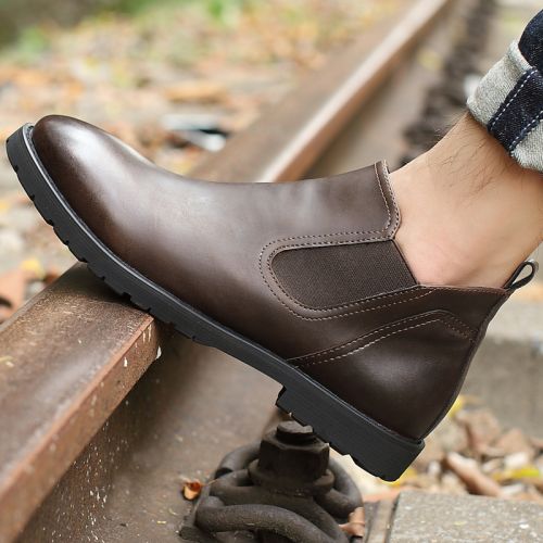 Boots - chaussures en plancher de cuir, En plus de de vache, ronde pour hiver - Angleterre - semelle caoutchouc - Ref 95