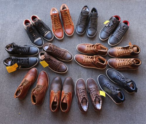 Boots - chaussures en Première couche de cuir, En plus de de vache, ronde pour hiver - loisir - semelle caoutchouc - Ref