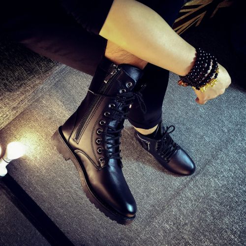 Boots - chaussures en Une variété de matériaux épissure ronde pour hiver - Angleterre - semelle caoutchouc - Ref 951555