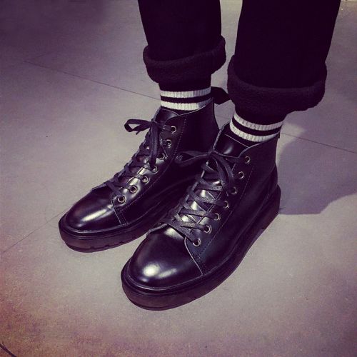 Boots - chaussures en plancher de cuir, En plus de de vache, ronde - Europe - Ref 951652