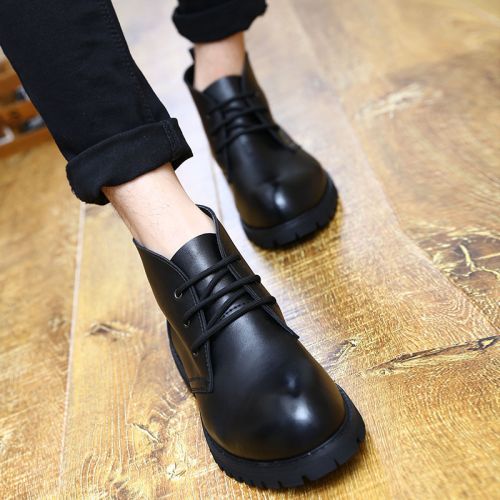 Boots - chaussures en plancher de cuir, En plus de de vache, ronde pour hiver - tendance des jeunes - semelle caoutchouc