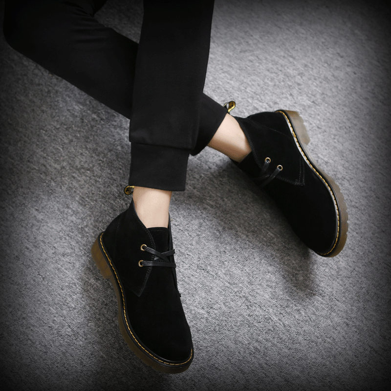 Boots - chaussures en plancher de cuir, En plus de de vache, ronde pour hiver - tendance des jeunes - semelle caoutchouc