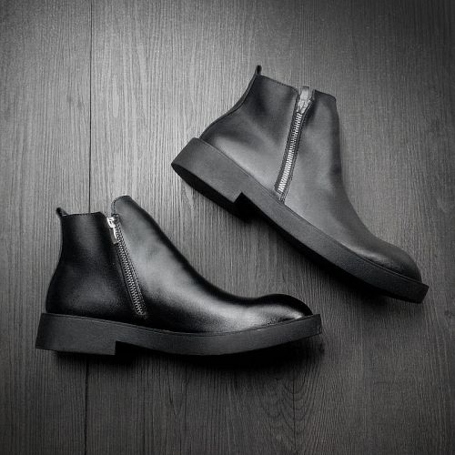 Boots - chaussures en plancher de cuir, En plus de de vache, ronde pour hiver - tendance des jeunes - semelle caoutchouc