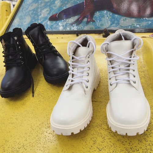 Boots - chaussures en plancher de cuir, En plus de de vache, ronde pour printemps - tendance des jeunes - Ref 952389