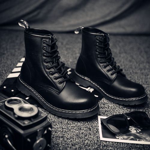 Boots - chaussures en Première couche de cuir, En plus de de vache, ronde pour hiver - Europe - semelle caoutchouc - Ref