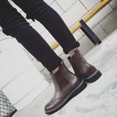 Boots - chaussures en plancher de cuir, En plus de de vache, pointu pour hiver - Angleterre - semelle caoutchouc - Ref 9