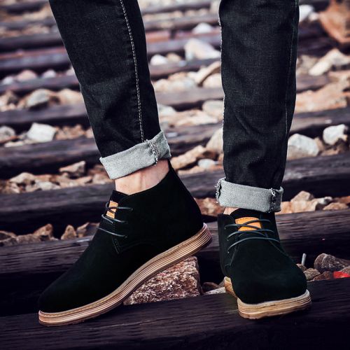 Boots - chaussures en de vache ronde pour hiver - loisir - semelle caoutchouc - Ref 953017