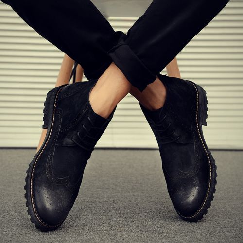 Boots - chaussures dont première couche de peau de porc ronde pour hiver - Angleterre - semelle caoutchouc - Ref 953159