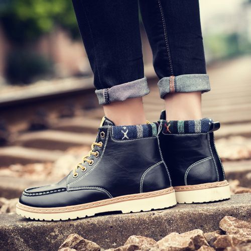 Boots - chaussures en Cuir spatial ronde pour hiver - tendance des jeunes - semelle caoutchouc - Ref 953899