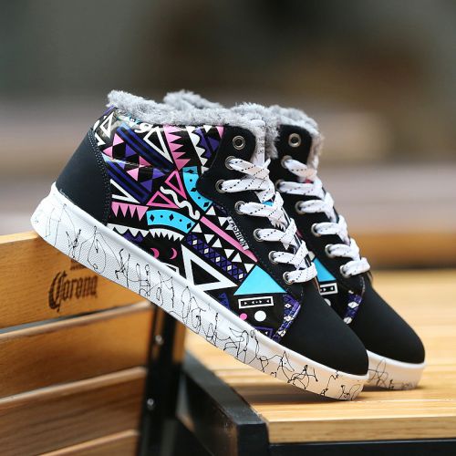 Boots - chaussures en ronde pour hiver - tendance des jeunes - semelle caoutchouc - Ref 954157