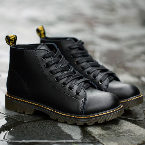 Boots - chaussures en plancher de cuir, En plus de de vache, ronde pour printemps - Europe - semelle TPR - Ref 