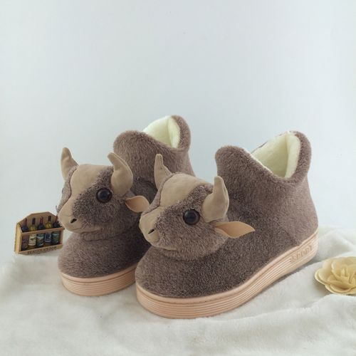 Boots - chaussures en ronde pour hiver - tendance des jeunes - semelle plastique - Ref 955426