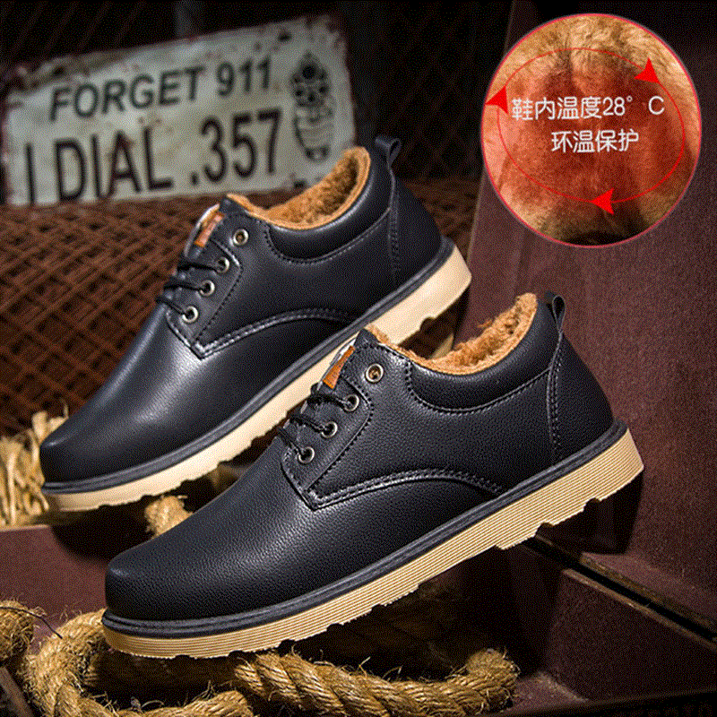 Boots - chaussures en plancher de cuir, En plus de de vache, ronde pour hiver - loisir - semelle caoutchouc - Ref 955886