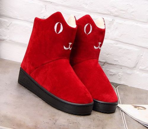Boots - chaussures en ronde pour hiver - tendance des jeunes - semelle plastique - Ref 955896