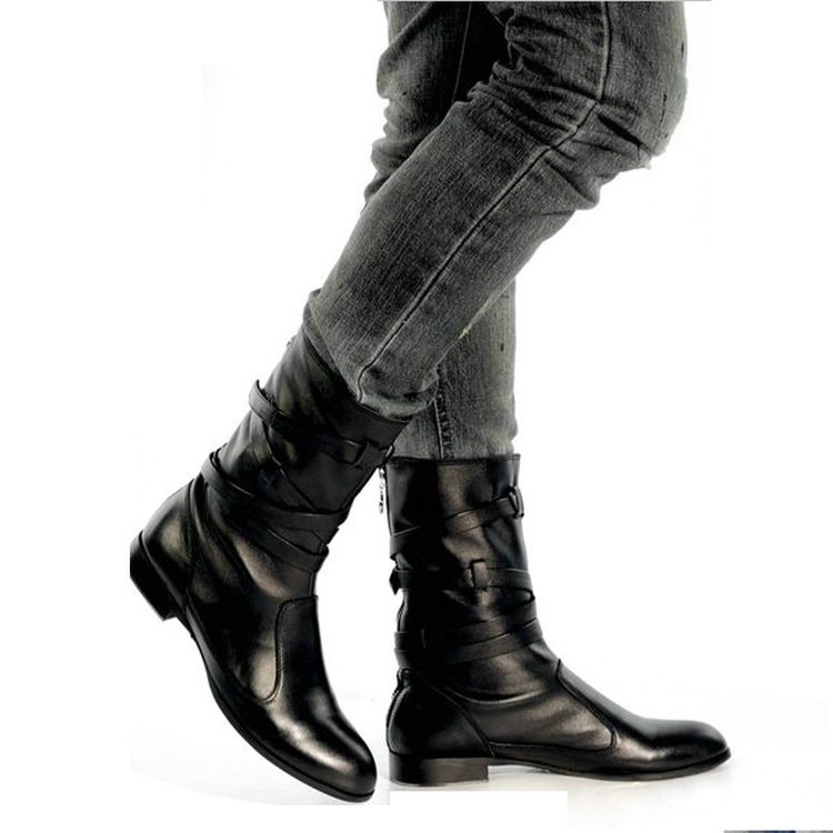 Boots - chaussures en plancher de cuir, En plus de de vache, ronde pour hiver - semelle mousse de caoutchouc - Ref 95593