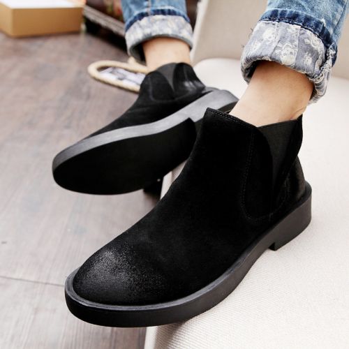 Boots - chaussures en de vache VEIKIIDU ronde pour hiver - Angleterre - semelle caoutchouc - Ref 955981