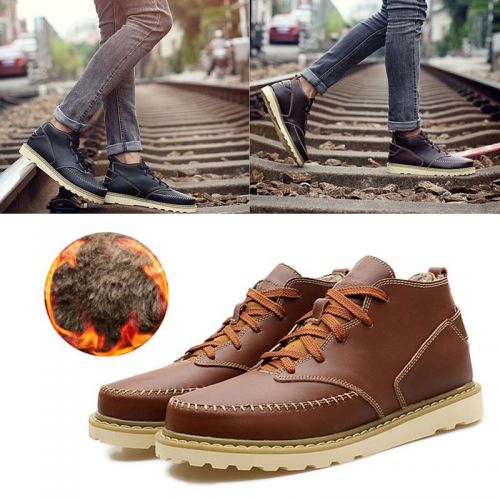 Boots - chaussures en plancher de cuir, En plus de de vache, ronde pour hiver - loisir - semelle caoutchouc - Ref 956213