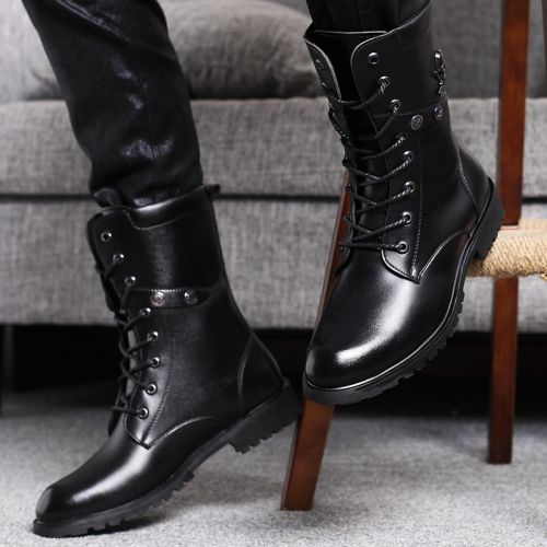 Boots - chaussures en Première couche de cuir, En plus de de vache, pointu pour hiver - semelle caoutchouc - Ref 956282