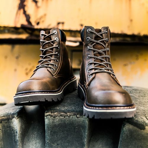 Boots - chaussures en plancher de cuir, En plus de de vache, ronde pour hiver - tendance des jeunes - semelle caoutchouc