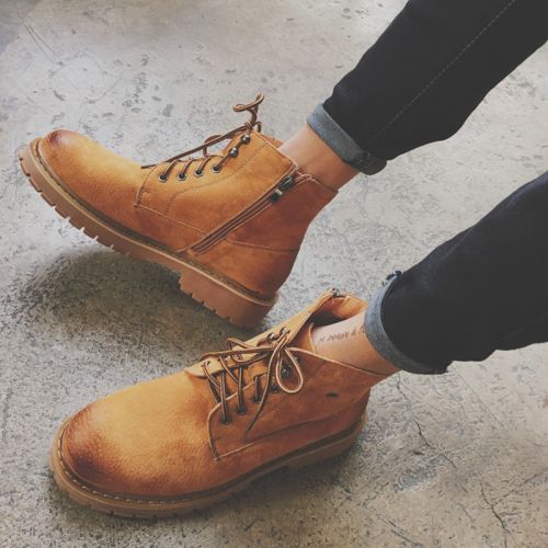 Boots - chaussures dont première couche de peau de porc ronde pour hiver - tendance des jeunes - semelle caoutchouc - Ref 95679