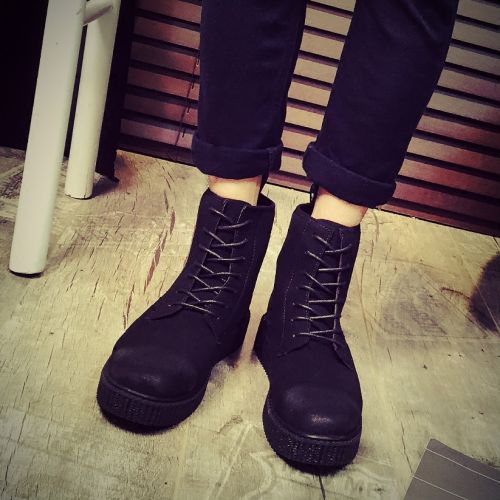 Boots - chaussures en BYTHENAME ronde pour hiver - tendance des jeunes - semelle caoutchouc - Ref 957128