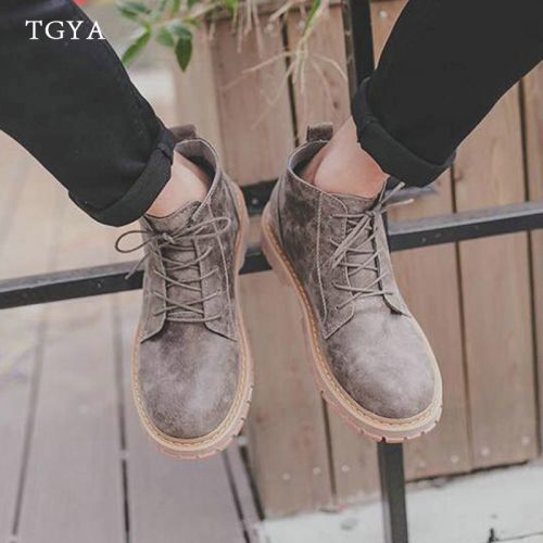 Boots - chaussures dont première couche de peau de porc TGYA ronde pour hiver - tendance des jeunes - semelle caoutchouc - Ref 