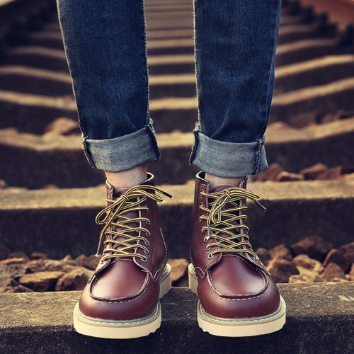 Boots - chaussures en plancher de cuir, En plus de de vache, ronde pour hiver - loisir - semelle caoutchouc - Ref 957191