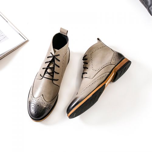 Boots - chaussures en Première couche de cuir, En plus de de vache, - Ref 957325