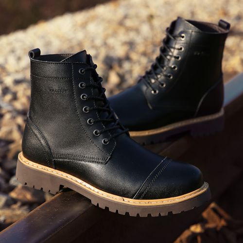 Boots - chaussures en plancher de cuir, En plus de de vache, ronde pour hiver - loisir - semelle caoutchouc - Ref 957362
