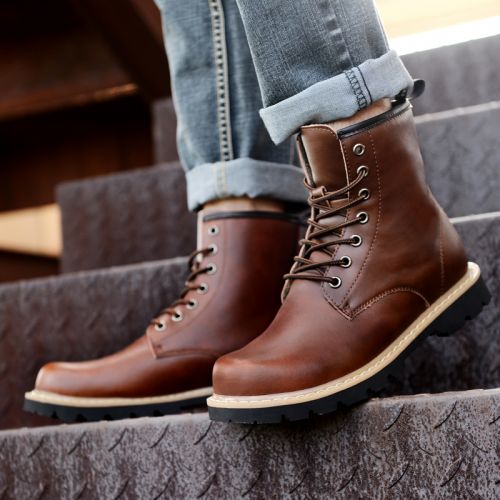 Boots - chaussures en plancher de cuir, En plus de de vache, ronde pour hiver - semelle caoutchouc - Ref 957368