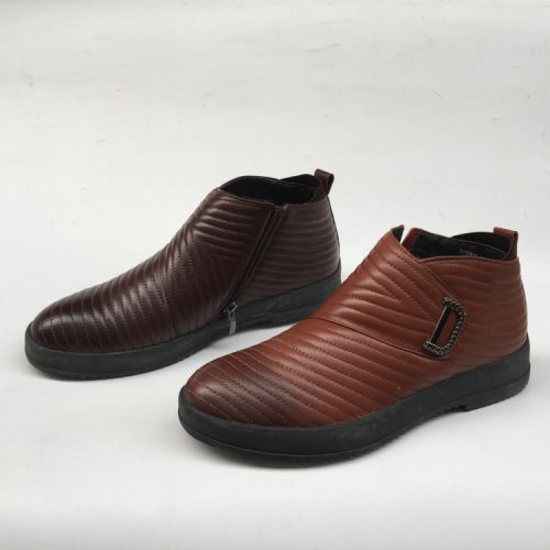 Boots - chaussures en Première couche de cuir, En plus de de vache, - Ref 957484
