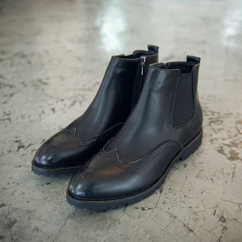 Boots - chaussures en plancher de cuir, En plus de de vache, pointu - Angleterre - semelle caoutchouc - Ref 957755