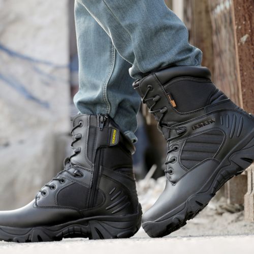 Boots militaires pour homme en cuir de vache fendu - dérapage Ref 1396866