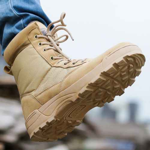 Boots militaires en cuir de vache fendu - Ref 1397519