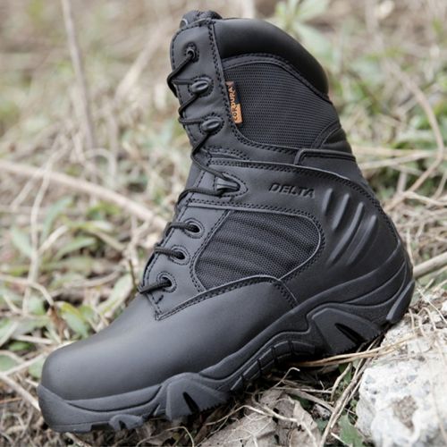 Boots militaires pour homme en cuir de vache fendu - dérapage Ref 1397598