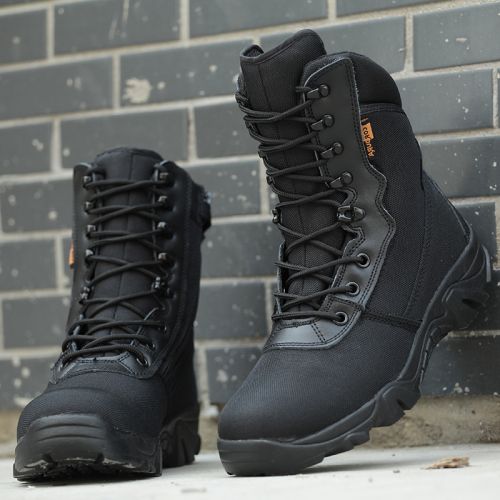 Boots militaires en engrener - Ref 1399244