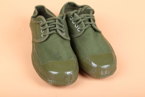 Boots militaires 1399579